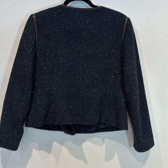 And Taylor, navy blue and black blazer, size 8 - Picture 5 of 7